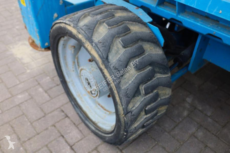 Vysokozdvižná plošina Genie GS5390 Diesel, 4x4...
