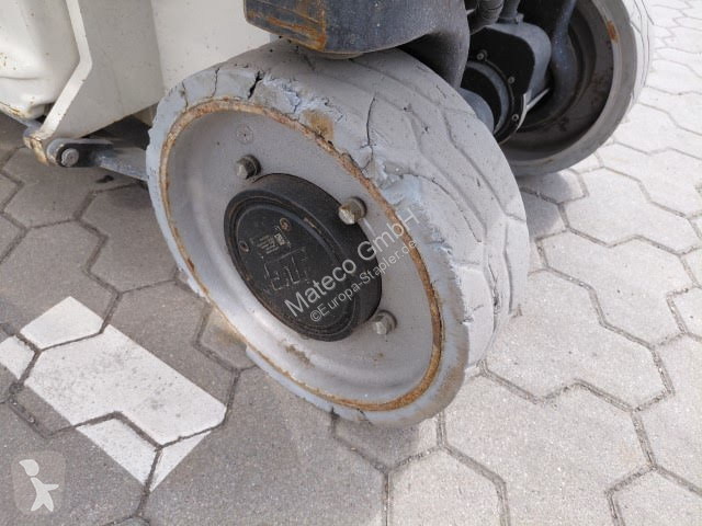 Piattaforma aerea JLG