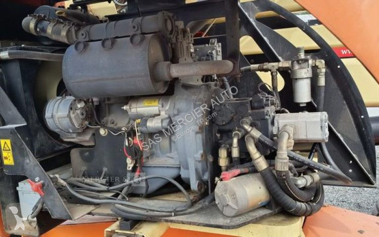 Nacelle JLG nacelle articulee automotrice diesel