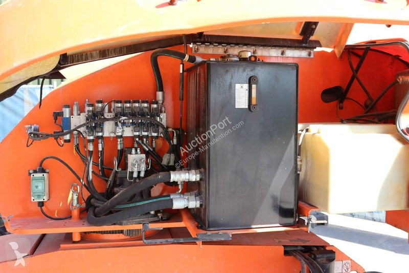 Hoogwerker JLG 460SJ