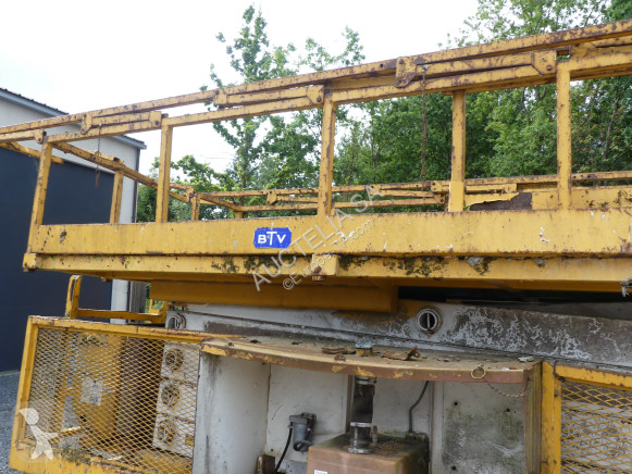 منصة تلسكوبية  SM4688R