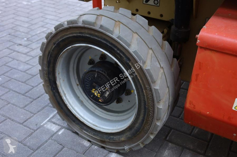 منصة تلسكوبية JLG Electric, 12m Working Height,...