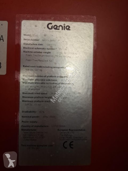 منصة تلسكوبية Genie