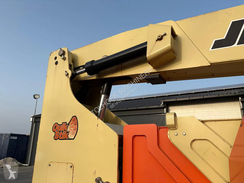 منصة تلسكوبية JLG H800 HYBRID
