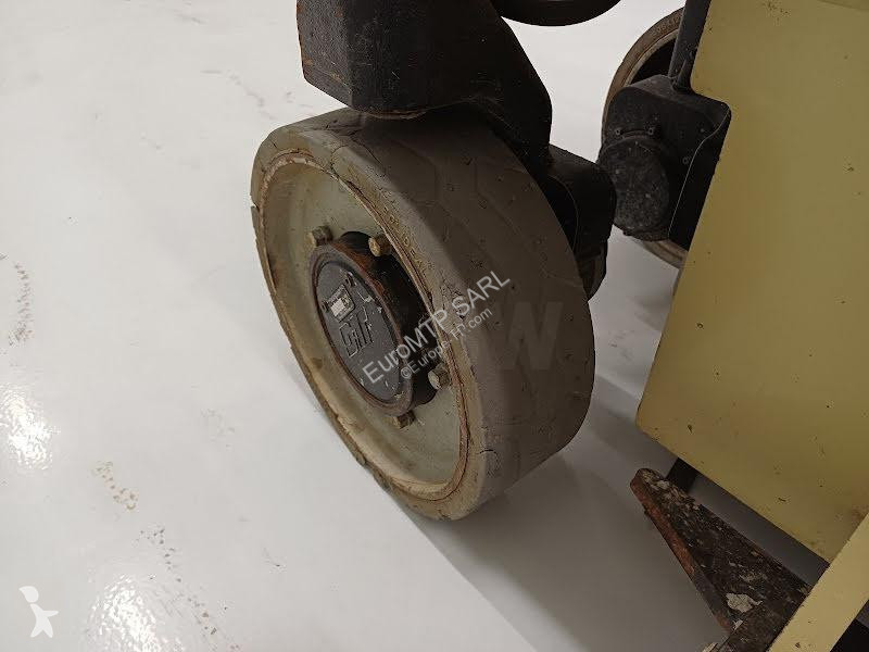 Plataforma elevadora JLG