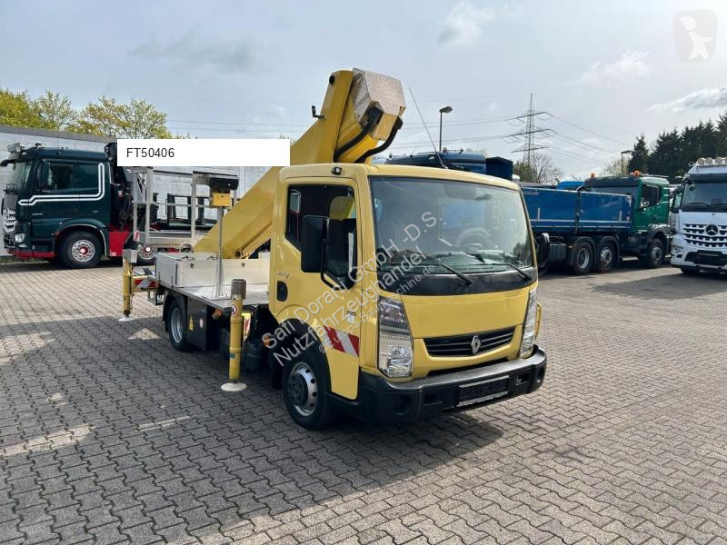 Lift Renault Steiger P260B