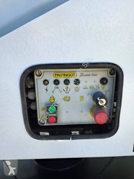 منصة تلسكوبية Palfinger P200A
