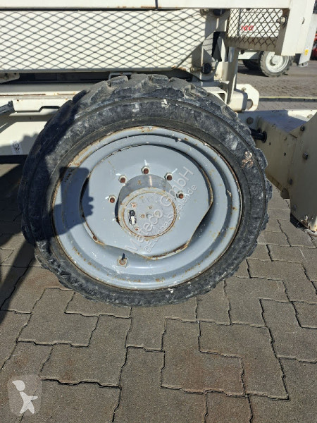 منصة تلسكوبية Genie GS5390