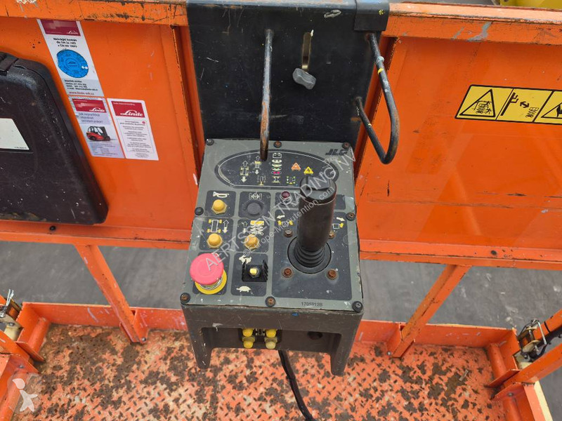 Hoogwerker JLG 4096 LE + outriggers (Multiple...