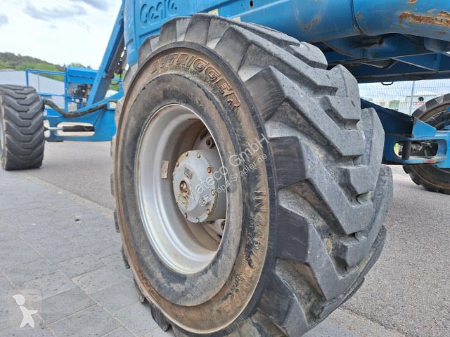 منصة تلسكوبية Genie Z135/70