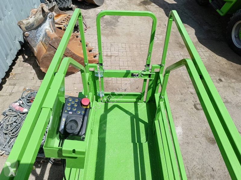 Вишка Fronteq FS 0814 TL 0610 schaarhoogwerker...
