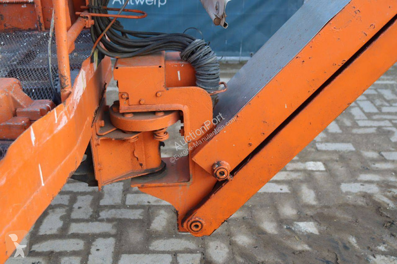 Nacela Hitachi HX140B