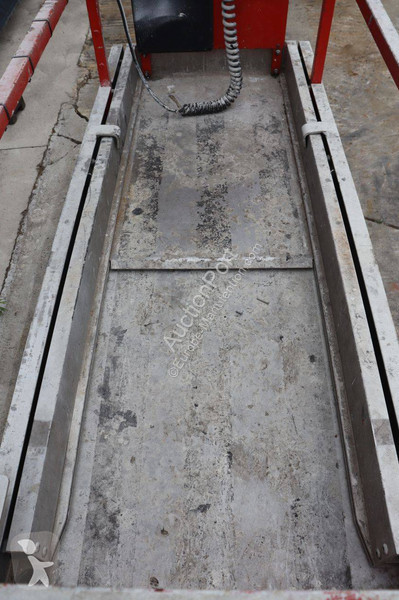 Plataforma elevadora JLG