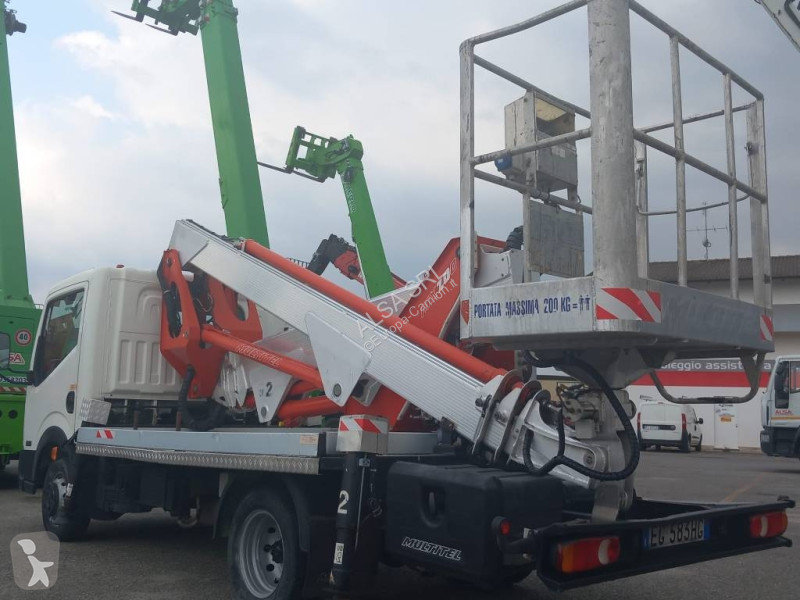 Plataforma elevadora Multitel MX200