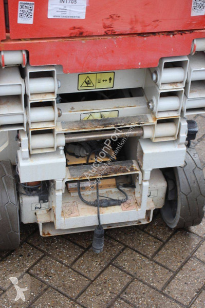 Plataforma elevadora JLG