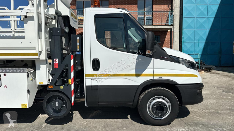 Автовишка Iveco DAILY 70-180 TUNLIFT 737-500 4x2