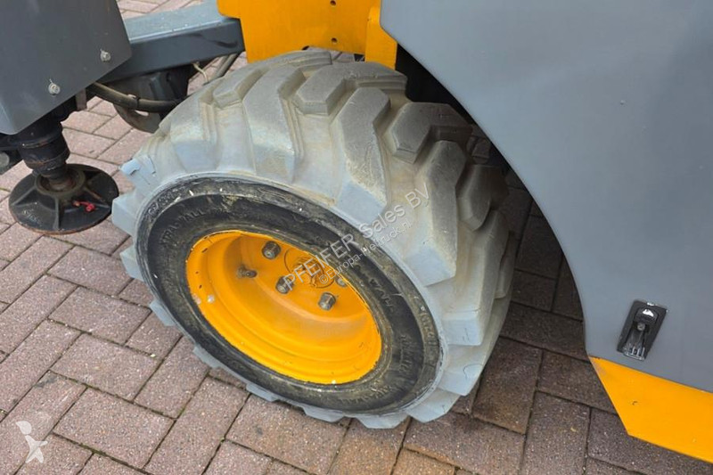 升降机 Haulotte COMPACT 10DX Diesel, 4x4 Drive,...