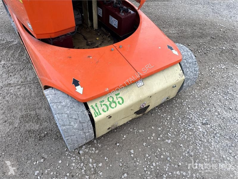 升降机 JLG 12E Vertical Mast Lift