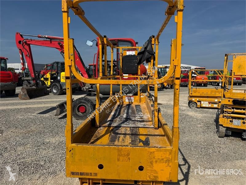 Emelőkosár Haulotte 10N Electric Scissor Lift