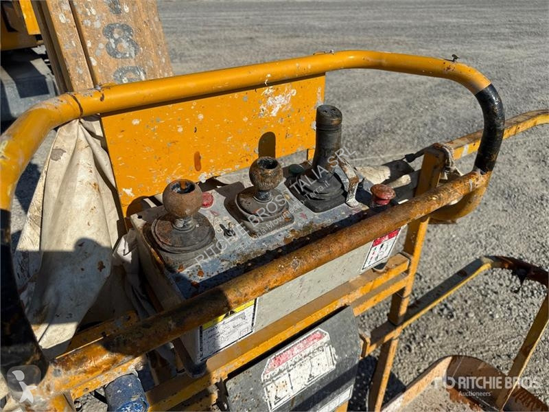 Emelőkosár Haulotte Articulating Boom Lift