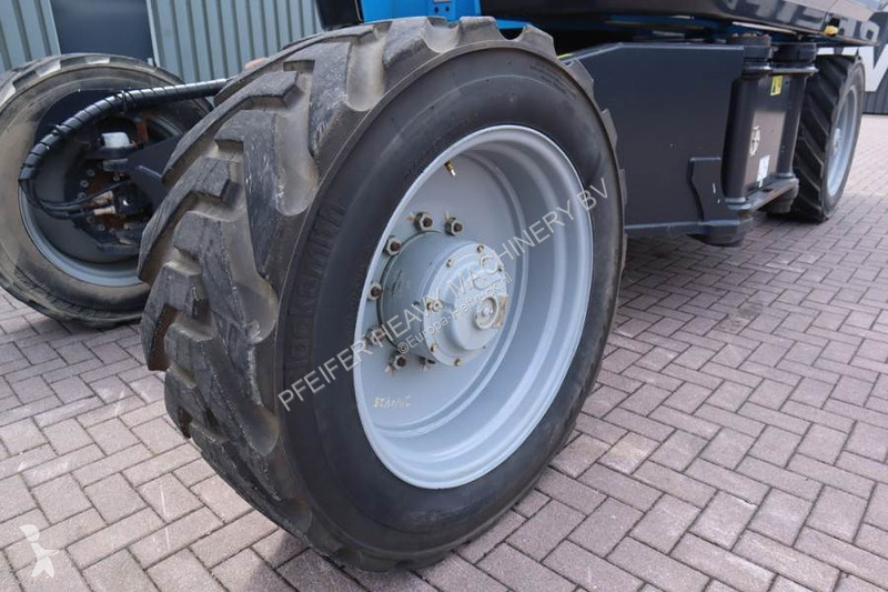 Hoogwerker Genie SX135XC Diesel, 43m Working...