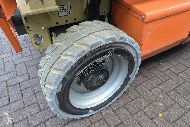 Vysokozdvižná plošina JLG M4069 Hybrid, 14.2m...