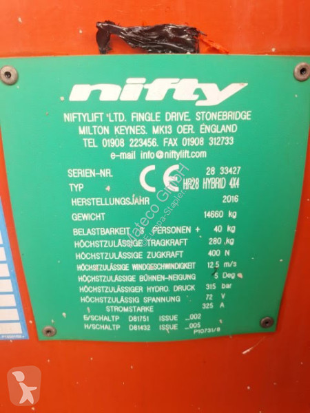 منصة تلسكوبية Niftylift HR28 HYBRID 4X4