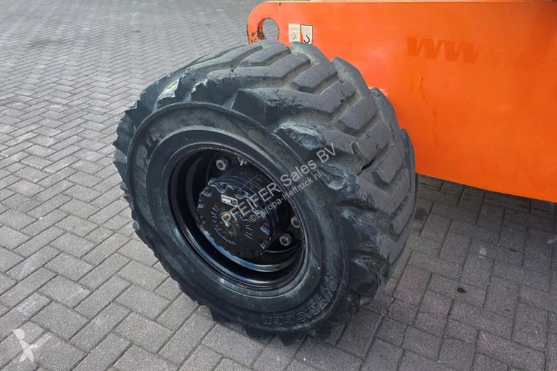 منصة تلسكوبية JLG 860SJ Diesel, 4x4 Drive,...