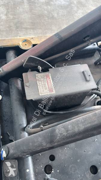 منصة تلسكوبية Genie GS-2032