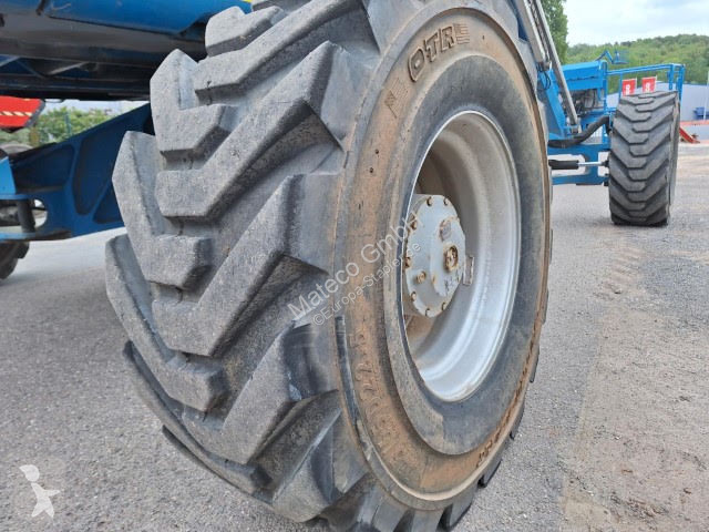 منصة تلسكوبية Genie Z135/70