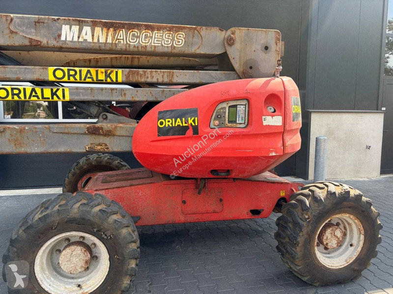 Plataforma elevadora Manitou
