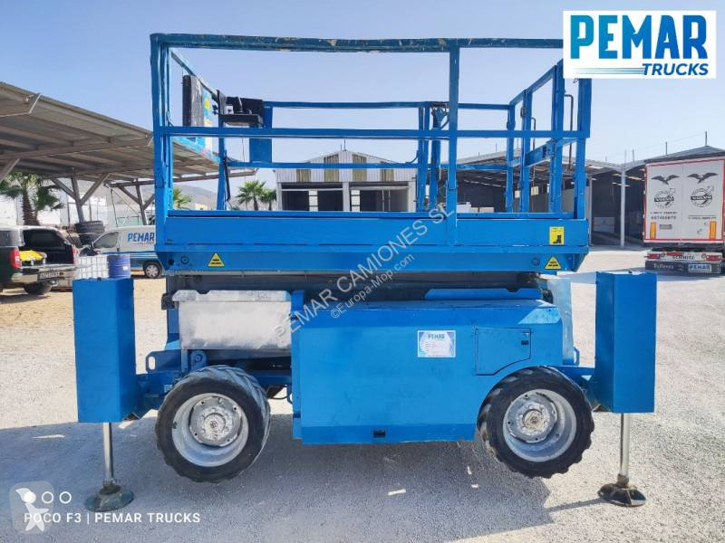 منصة تلسكوبية Genie GS3268RT