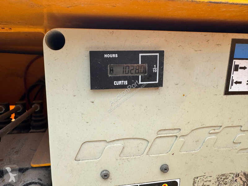 Nacelle Niftylift HR12 NDE