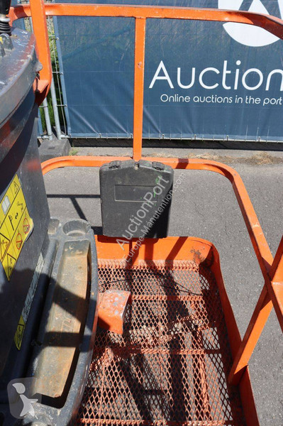 Plataforma elevadora JLG