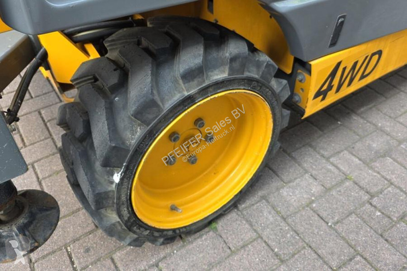 升降机 Haulotte Compact 12DX Diesel, 4x4 Drive,...