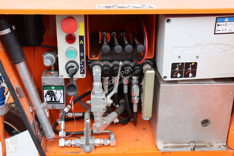 Plataforma elevadora Niftylift HR12NE Mk1B
