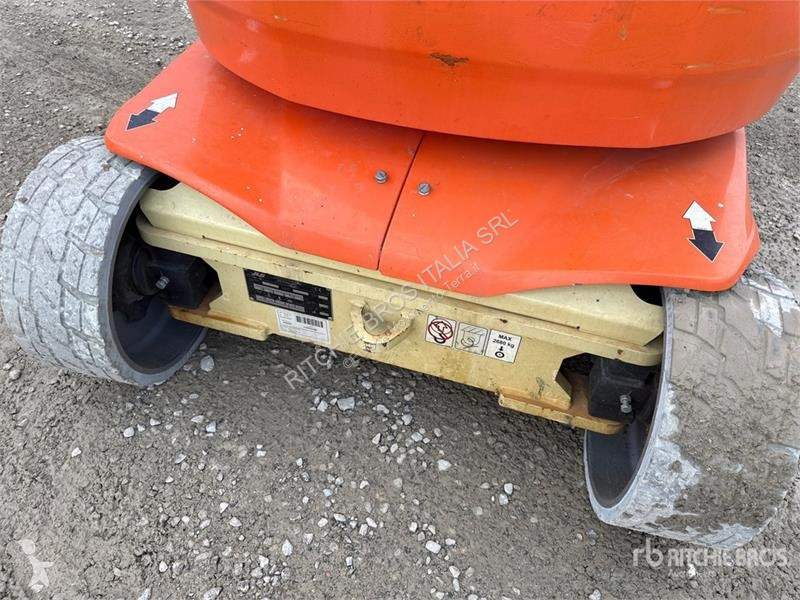 升降机 JLG 12E Vertical Mast Lift