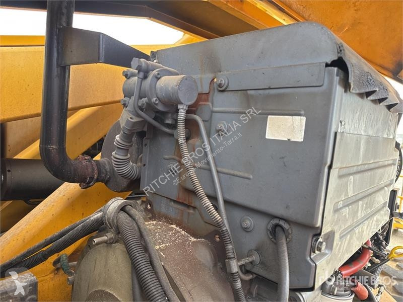 Plataforma Haulotte HA20 Articulating Boom Lift...