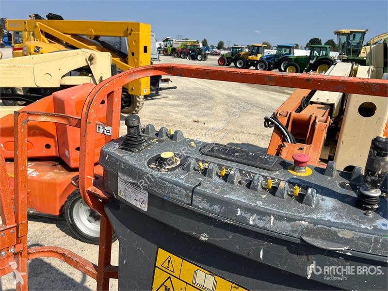 Emelőkosár JLG Articulating Boom Lift