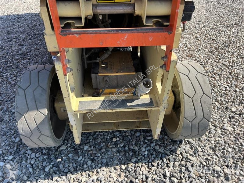 Plataforma elevadora JLG 2632ES