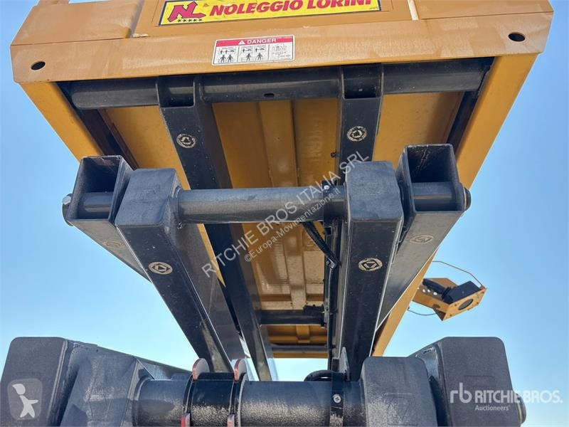 Emelőkosár XCMG XG1412AC Electric Scissor Lift