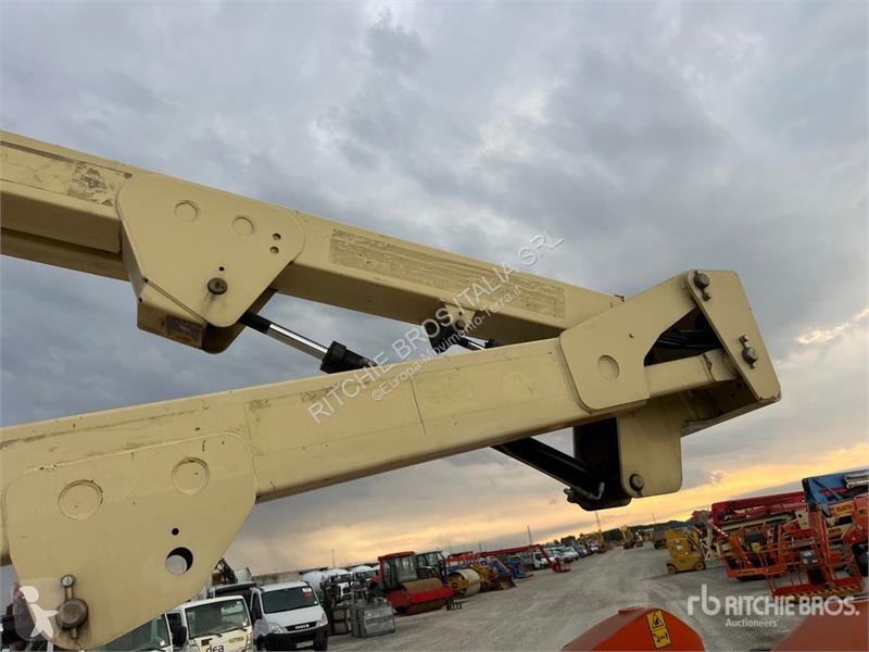 Plataforma elevadora JLG Electric Articulating...