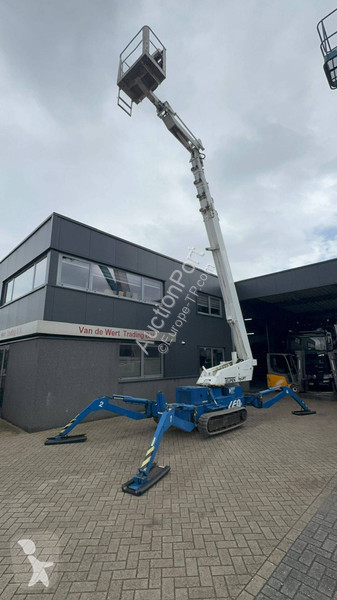 Plataforma elevadora Teupen Leo 30T