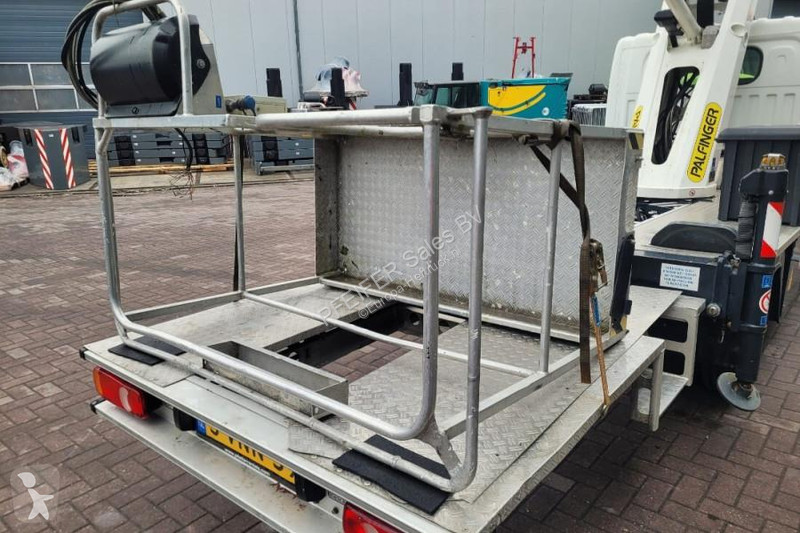 منصة تلسكوبية Palfinger P260B As - Is, Dutch...