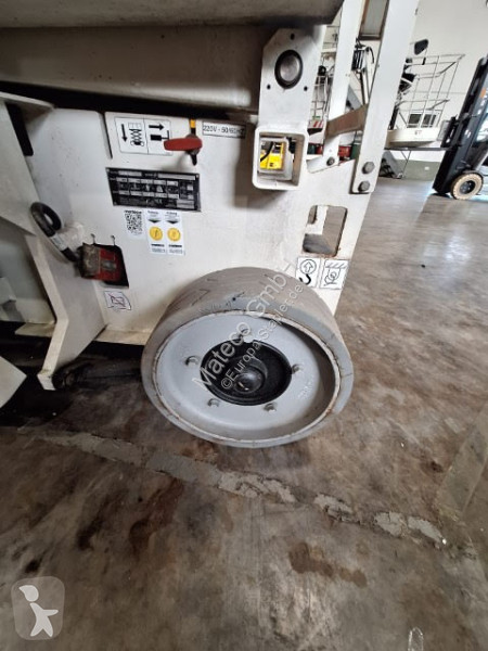 Piattaforma aerea JLG