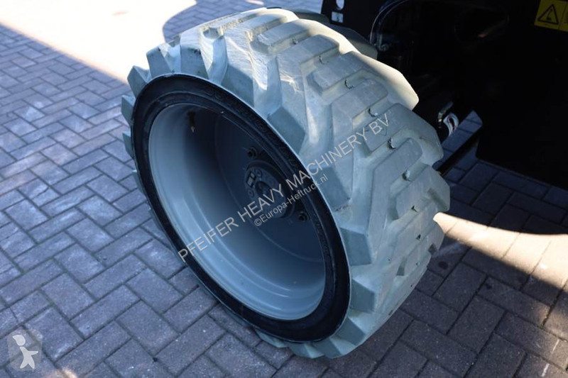 Piattaforma aerea Genie Z60/37FE Guarantee!...