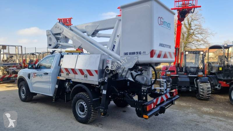 Multitel nacelle sur 4x4 Arbeitsbühne