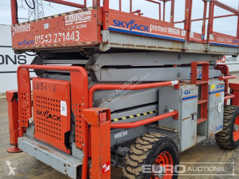Plataforma  SJ8841