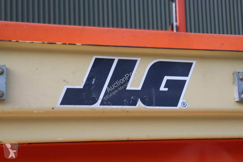 Piattaforma aerea JLG