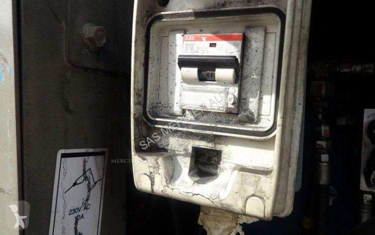 Nacelle Genie plateforme ciseaux automotrice...